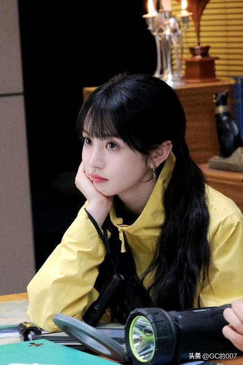 田曦薇明星,璀璨星河中的青春女神